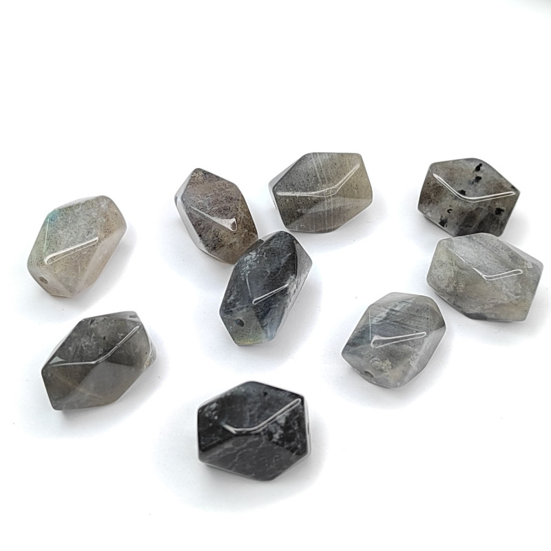 Лабрадор натуральный 16х12 мм, штука