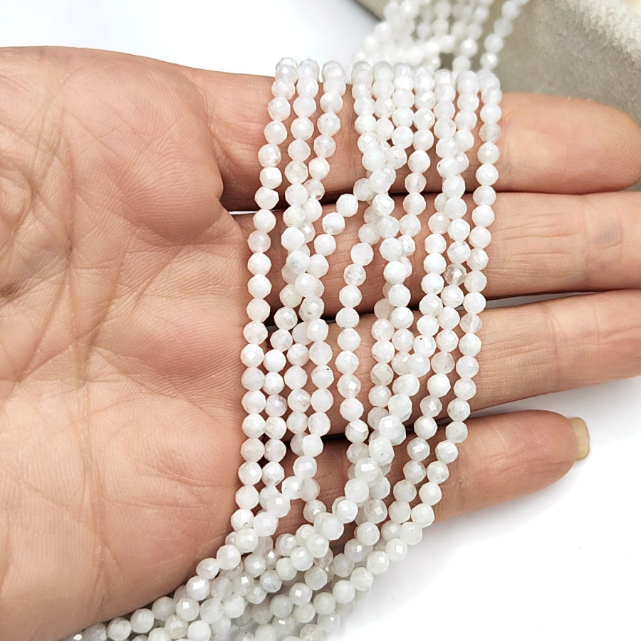 3,4 мм Лунный камень натуральный, Огранка, нить 39-40 см