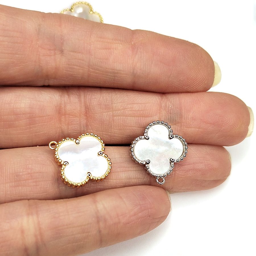 Подвеска Клевер с перламутром 15х15 мм, штука