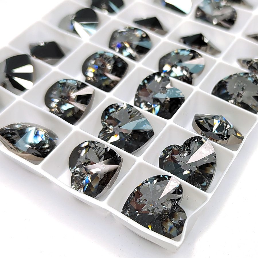 Кристалл 14 мм Сердечко серое Silver Night