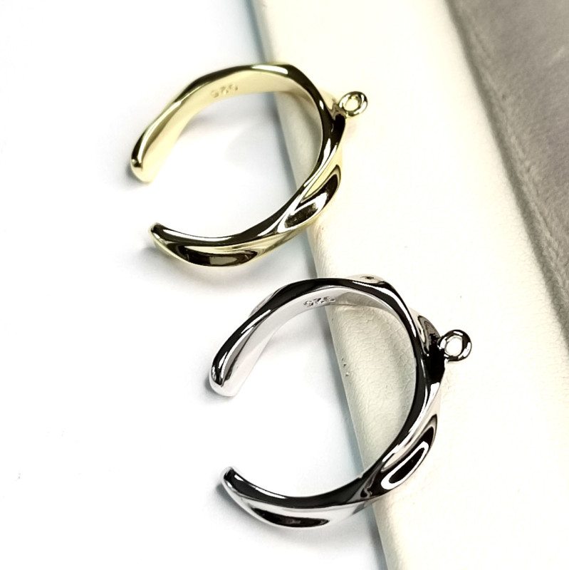 Кольцо-основа 21,5Х4 мм Витое с петлей для подвески