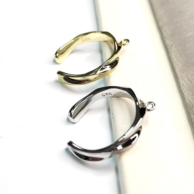 Кольцо-основа 21,5Х4 мм Витое с петлей для подвески