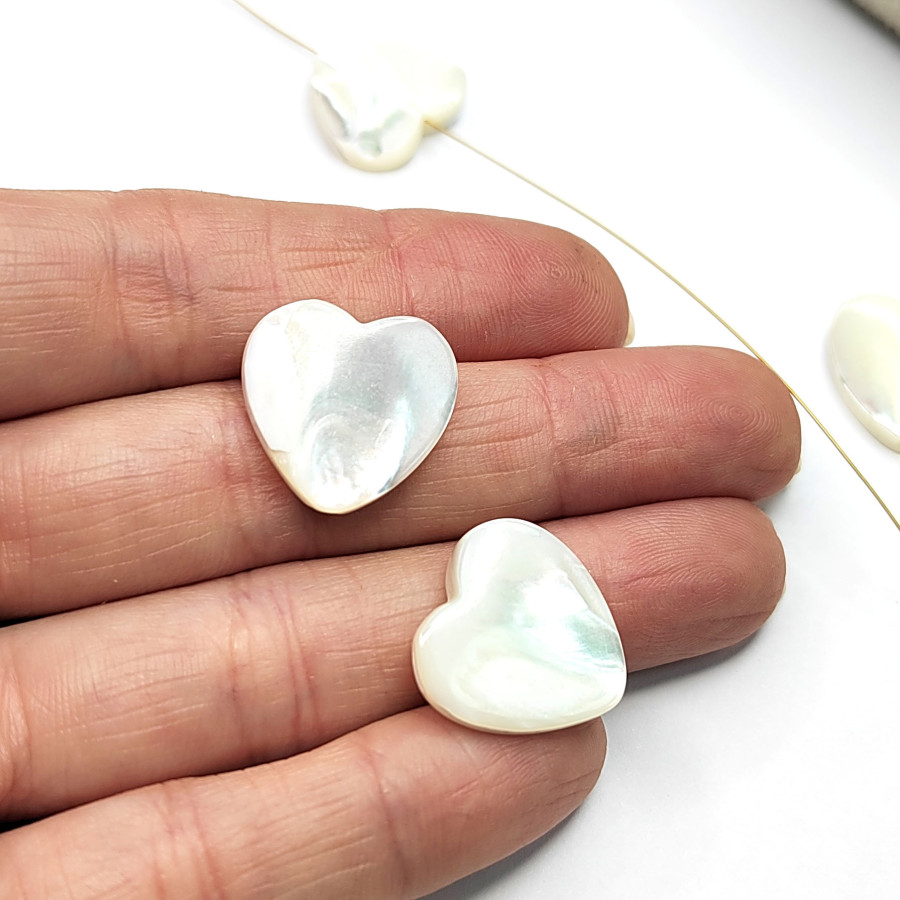 18 мм Перламутр натуральный Сердце, ШТУКА