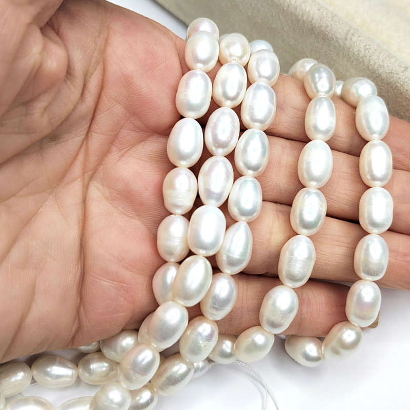 Жемчуг натуральный 11х8 мм, НИТЬ 37 см