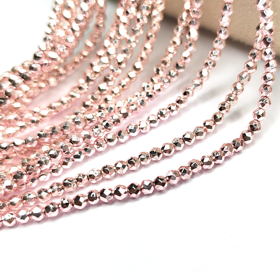 Пирит 2 мм в огранке, Цвет Розовый, нить 42 см