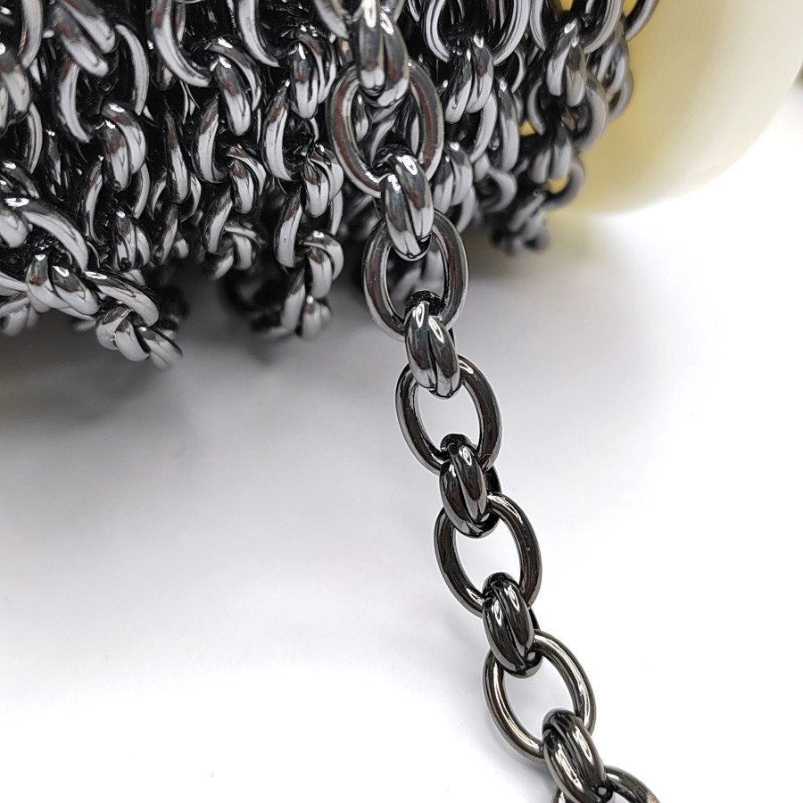 Цепь из звеньев 8,5 мм, 20 см