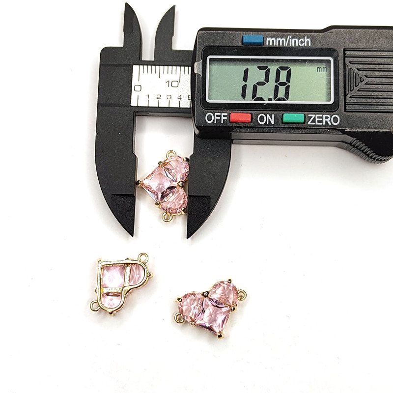 Коннектор Сердце 18х13 мм с розовым фианитом, штука