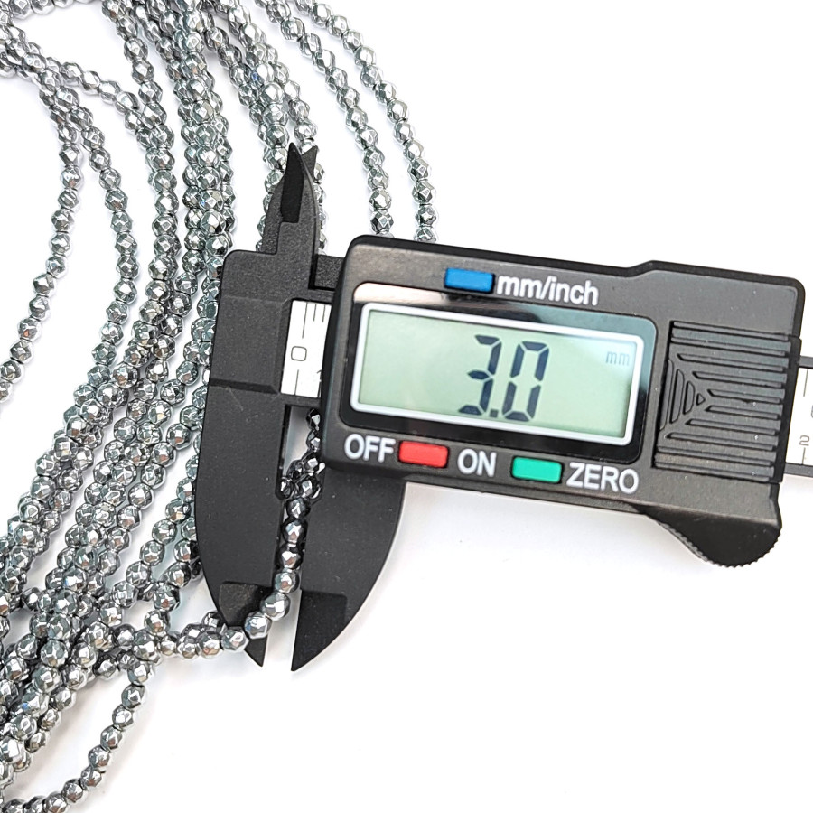 3 мм Гематит граненый, нить 40 см