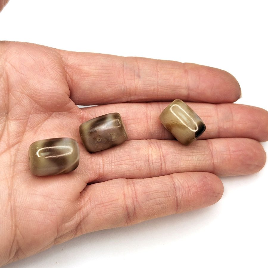 Бусина Дзи "Лошадь" 16х12 мм, штука