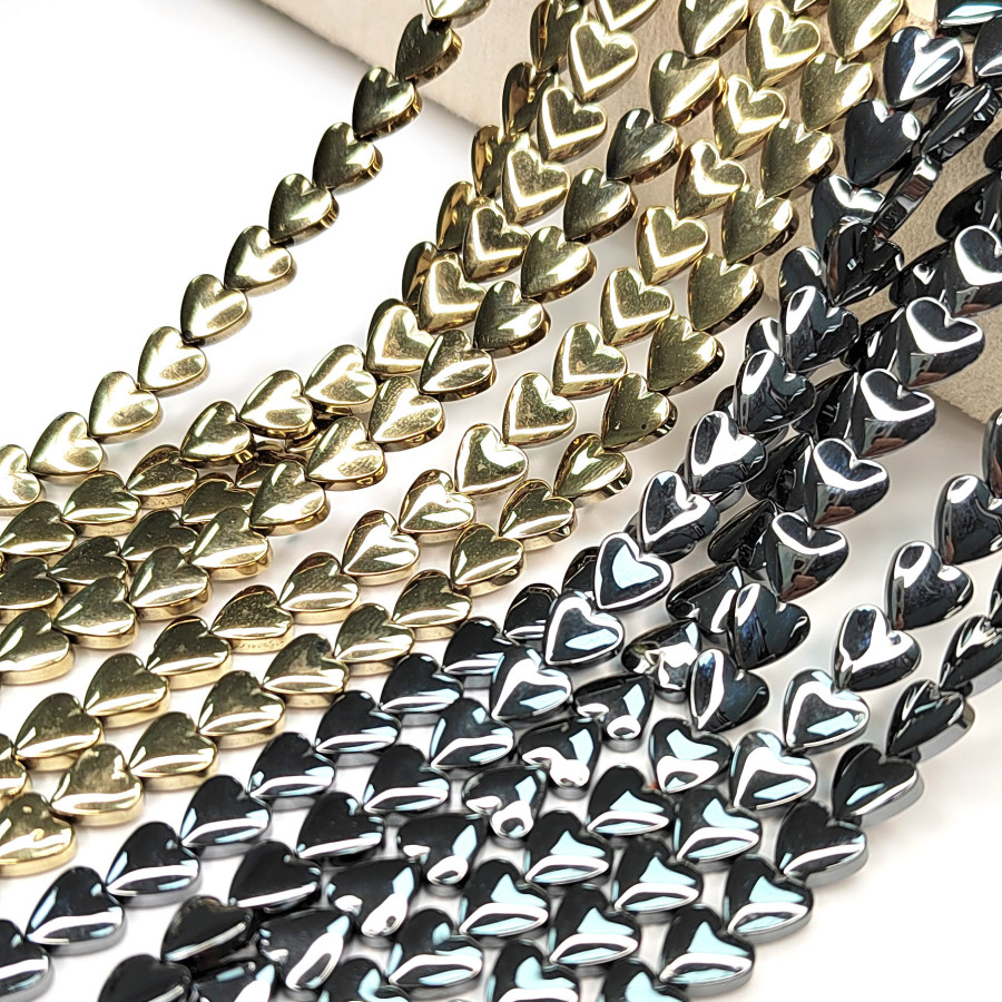 Гематит Сердечки 8 мм, нить 40 см