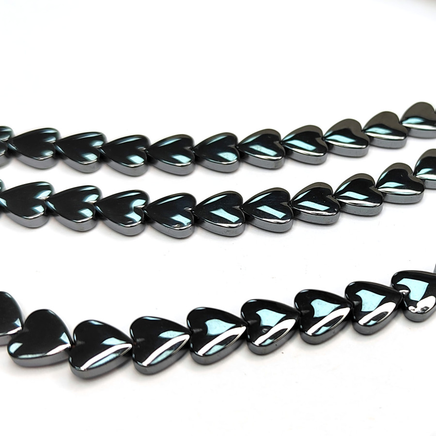 Гематит Сердечки 8 мм, нить 40 см
