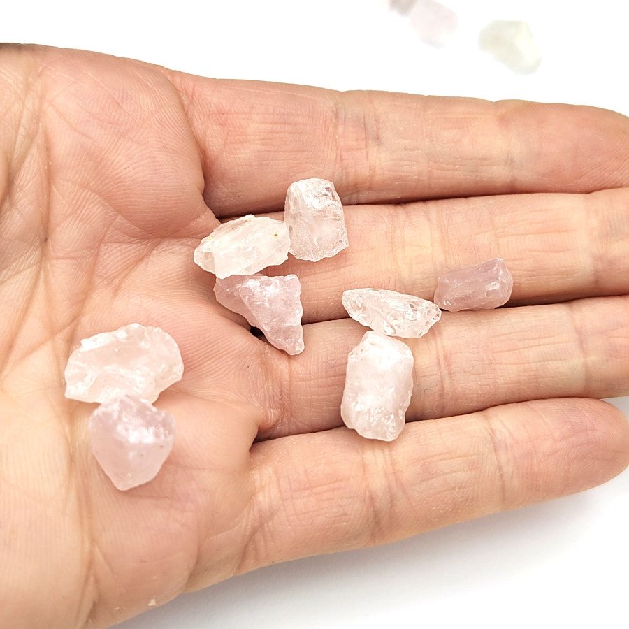 12х8 мм розовый кварц натуральный необработанный колотый Штука 