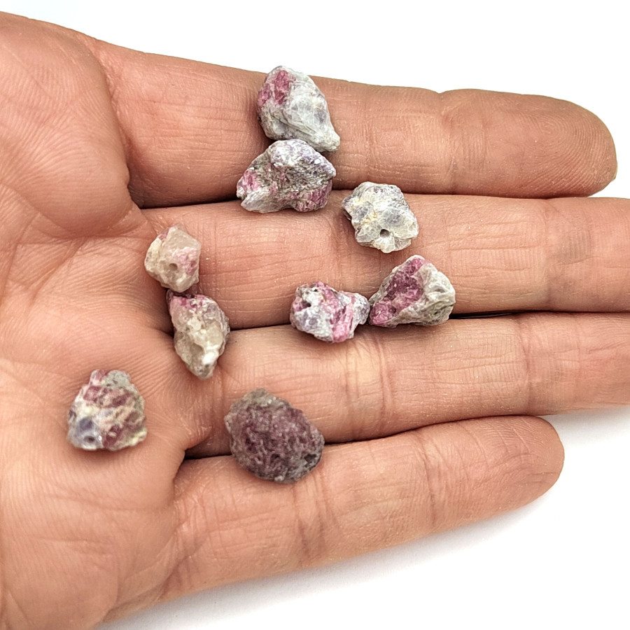 12х8 мм Турмалин натуральный необработанный колотый