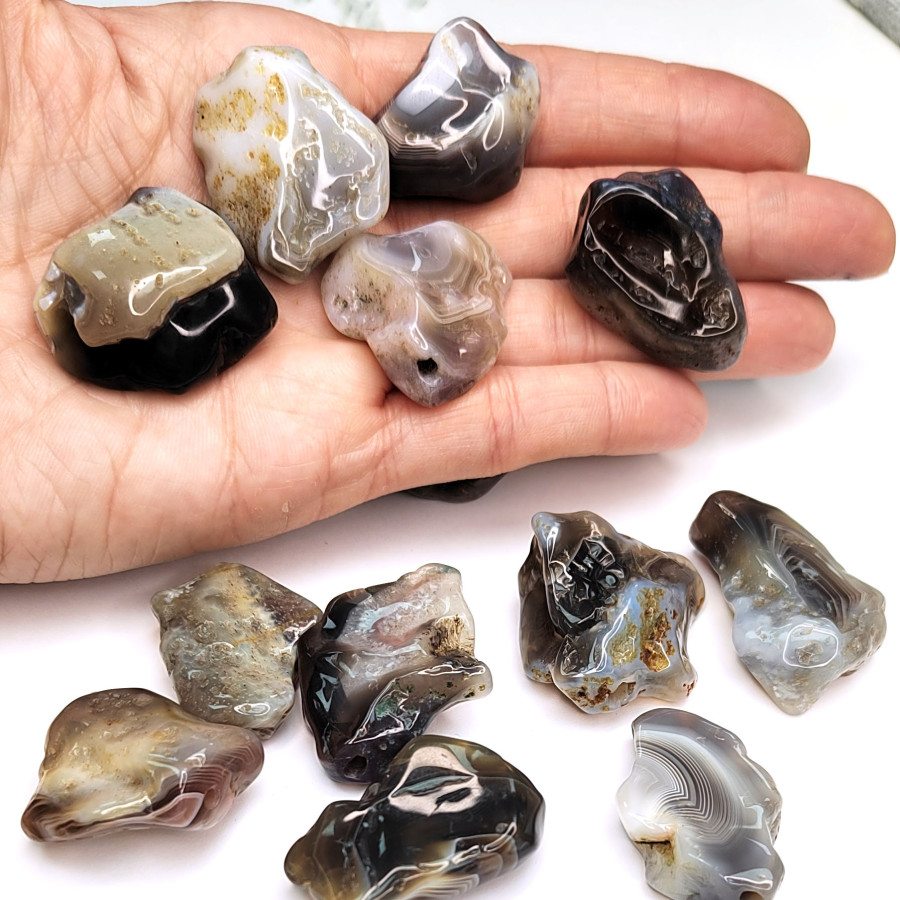 Агат ботсванский натуральный 31 мм, штука