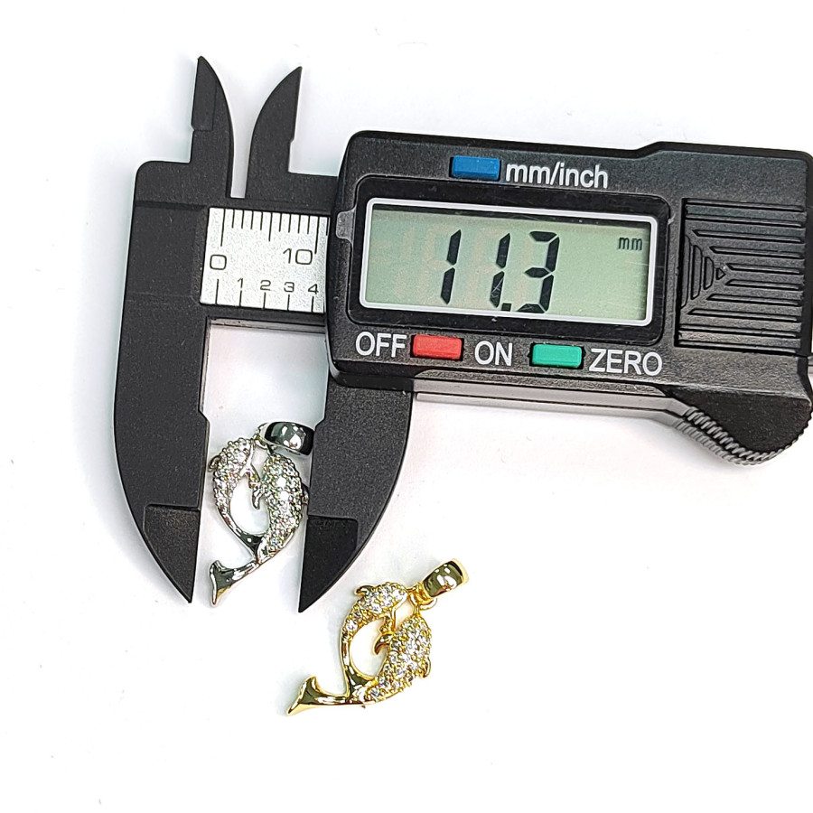 Подвеска Рыбки (дельфины) с фианитами 20х11 мм, штука