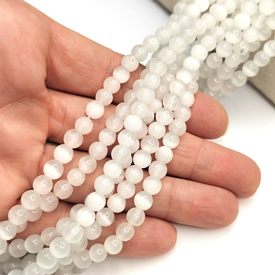 Кошачий глаз 6 мм, бусины гладкий шар, цвет БЕЛЫЙ, нить 38-39 см