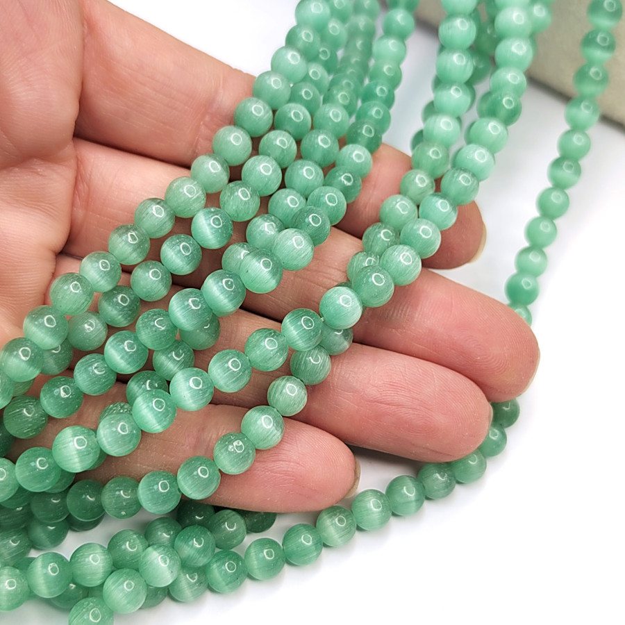 Кошачий глаз 6 мм, бусины гладкий шар, цвет Мятный, нить 38-39 см