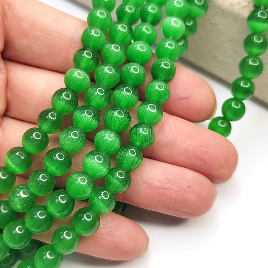 8 мм Кошачий глаз, бусины гладкий шар, цвет Зелёный, нить 36-37 см