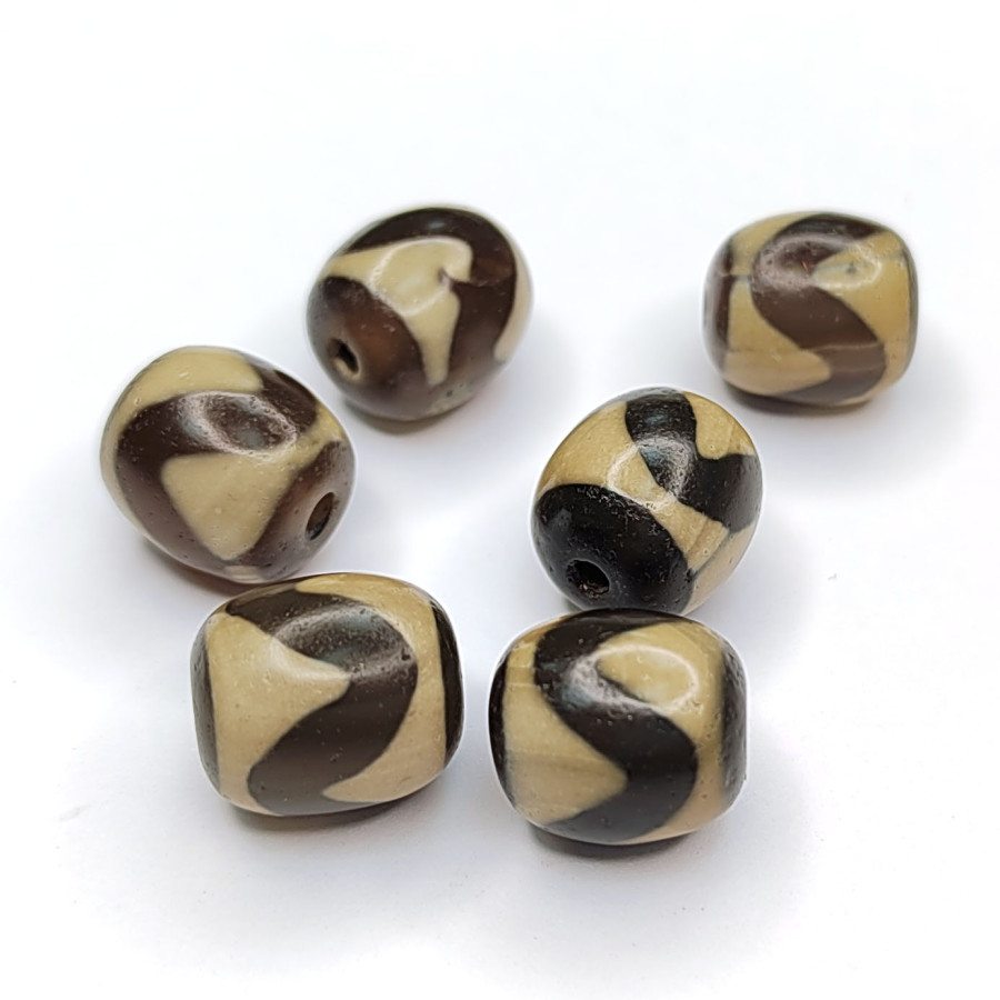 Бусина Дзи Лошадь 13х12,4 мм, штука