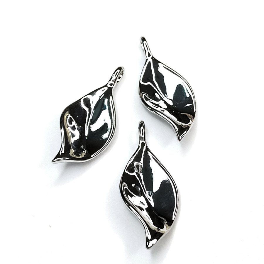 Подвеска Листик глянцевый 28х12 мм, штука