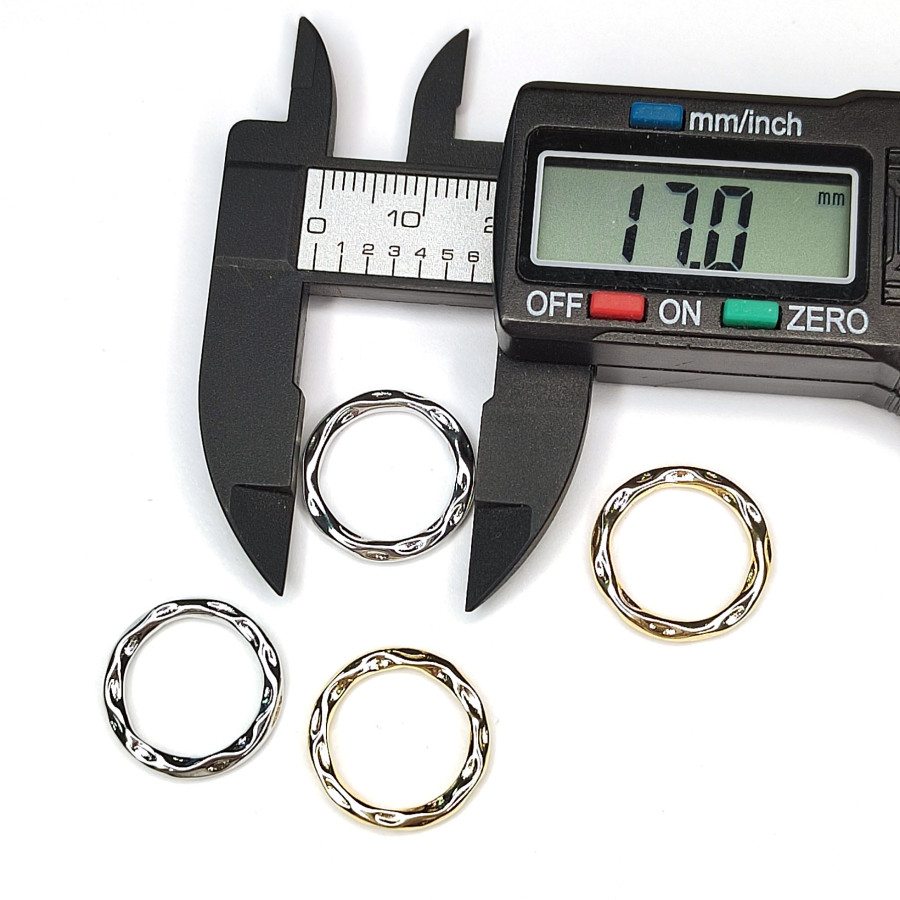 17 мм Кольцо коннектор неразъемное "Мятый металл"