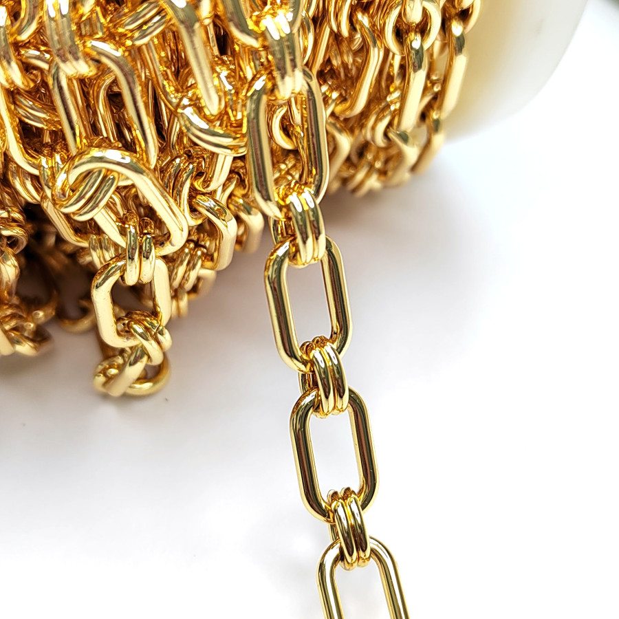 Крупная цепь 15х8 мм, 20 см