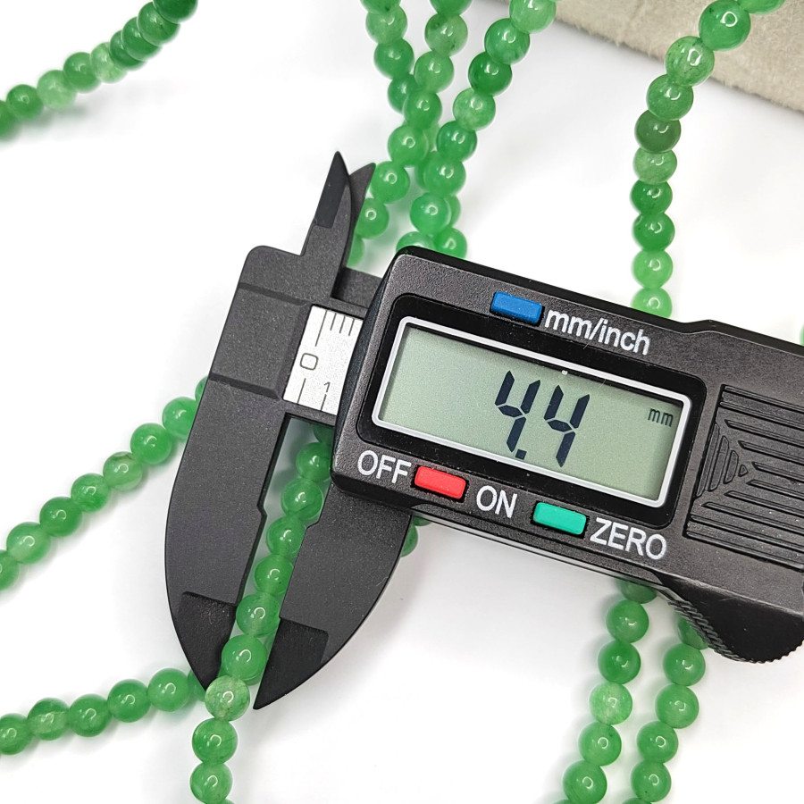 Авантюрин натуральный 4,5 мм бусины в нитях, нить 38 см