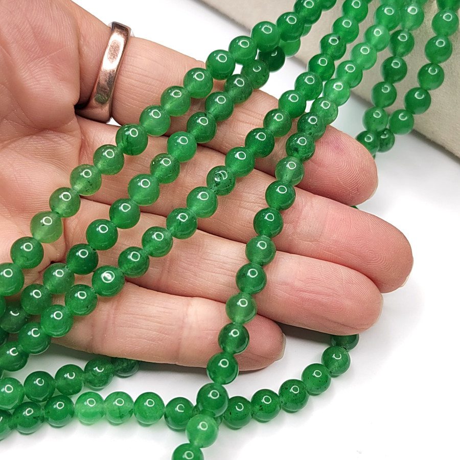 Авантюрин натуральный 6 мм бусины в нитях, нить 38 см