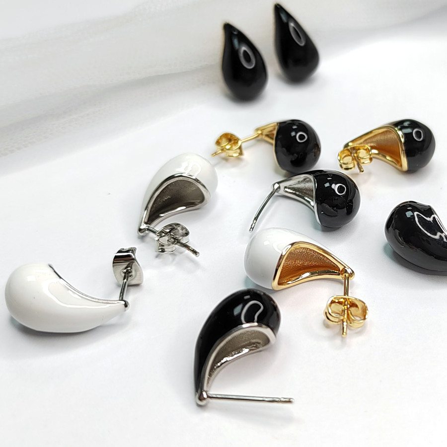 Серьги гвоздики Капли Чёрные 17,5х9 мм, пара