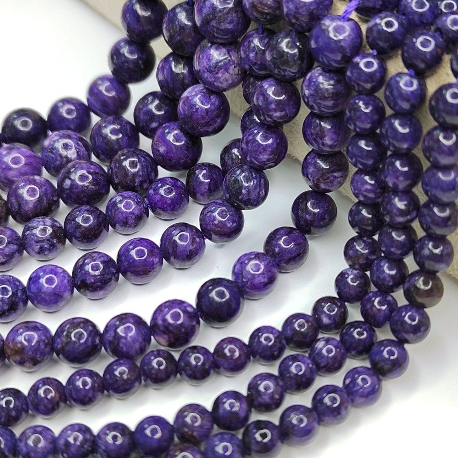 Чароит натуральный 10 мм, нить 38 см