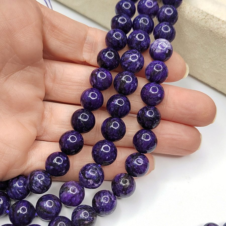 Чароит натуральный 10 мм, нить 38 см