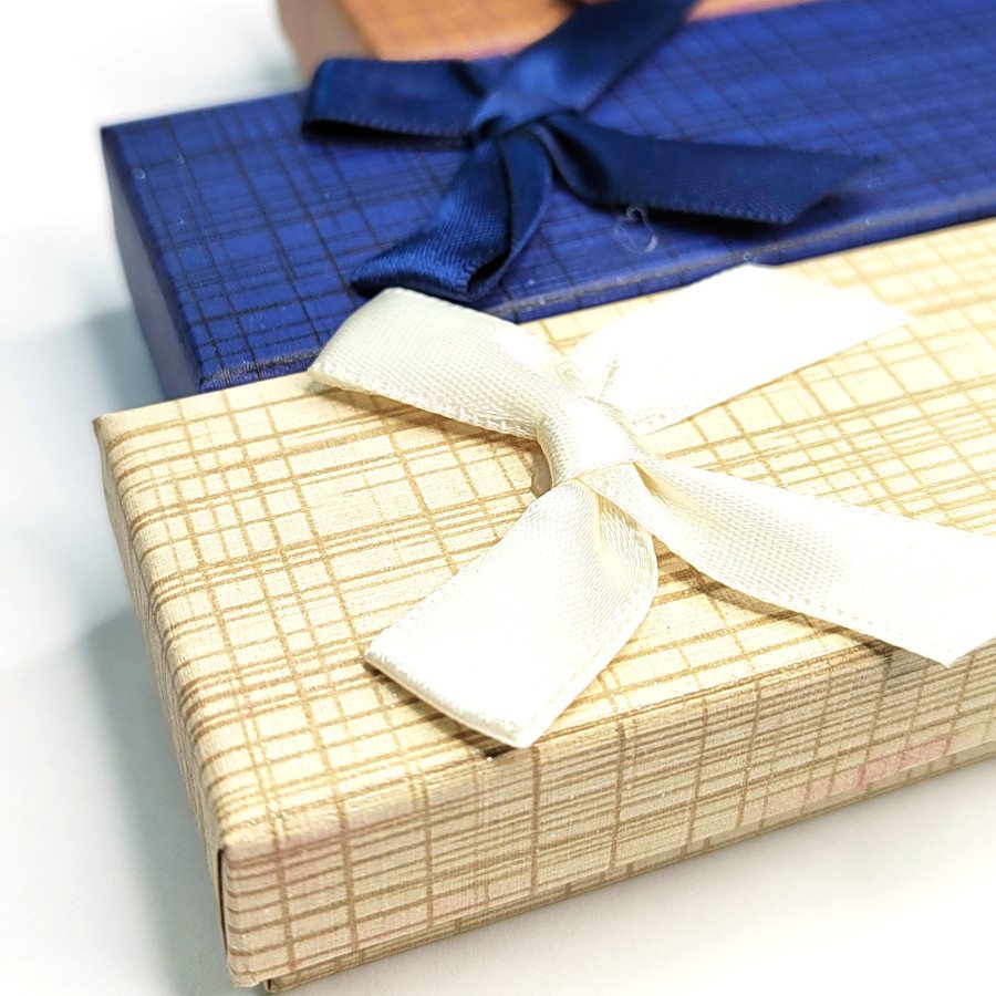 Коробочка картонная 20х4х2,4 мм для изделий Handmade Бежевый