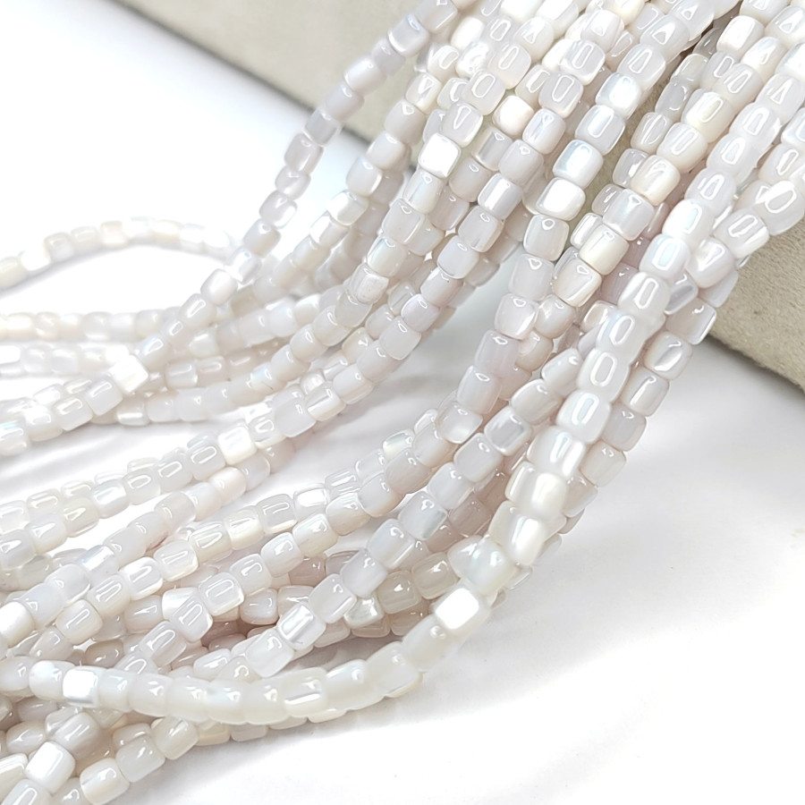 3,5х3,4 мм Натуральный перламутр, цвет Серый, НИТЬ 40 см