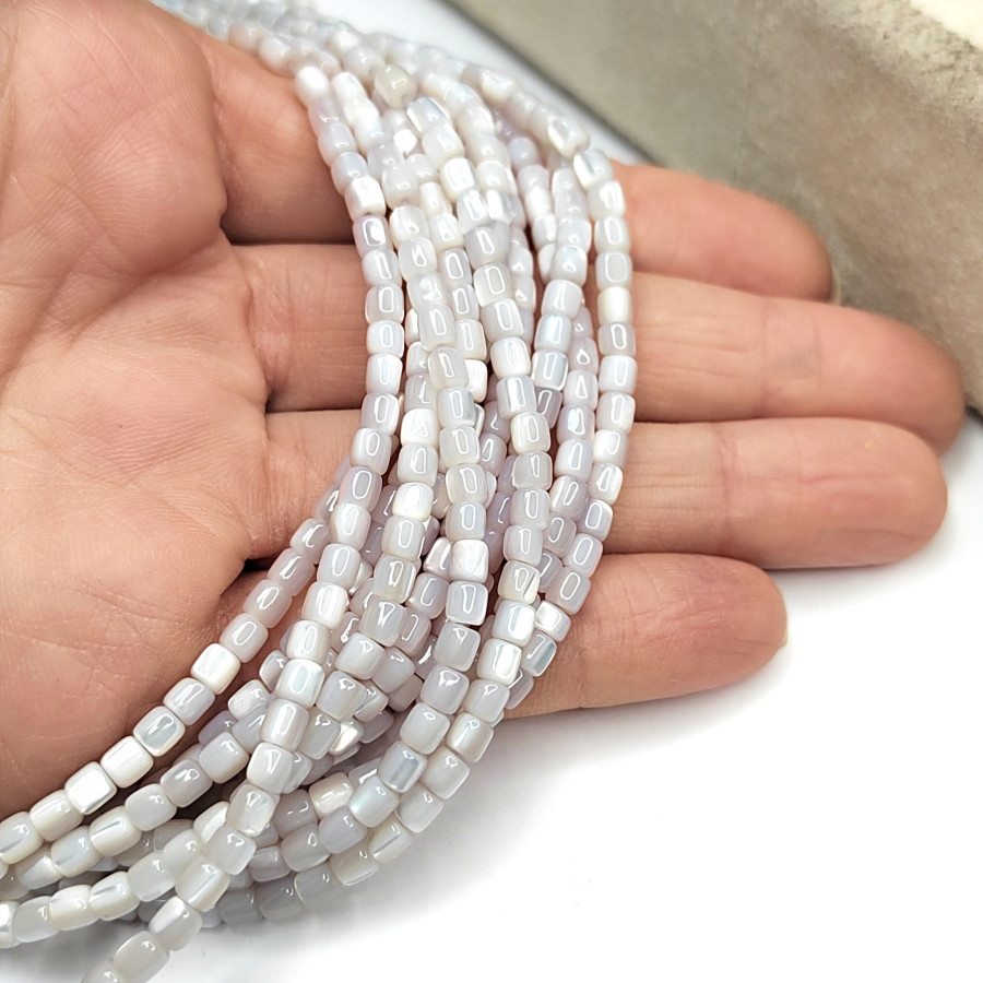 3,5х3,4 мм Натуральный перламутр, цвет Серый, НИТЬ 40 см