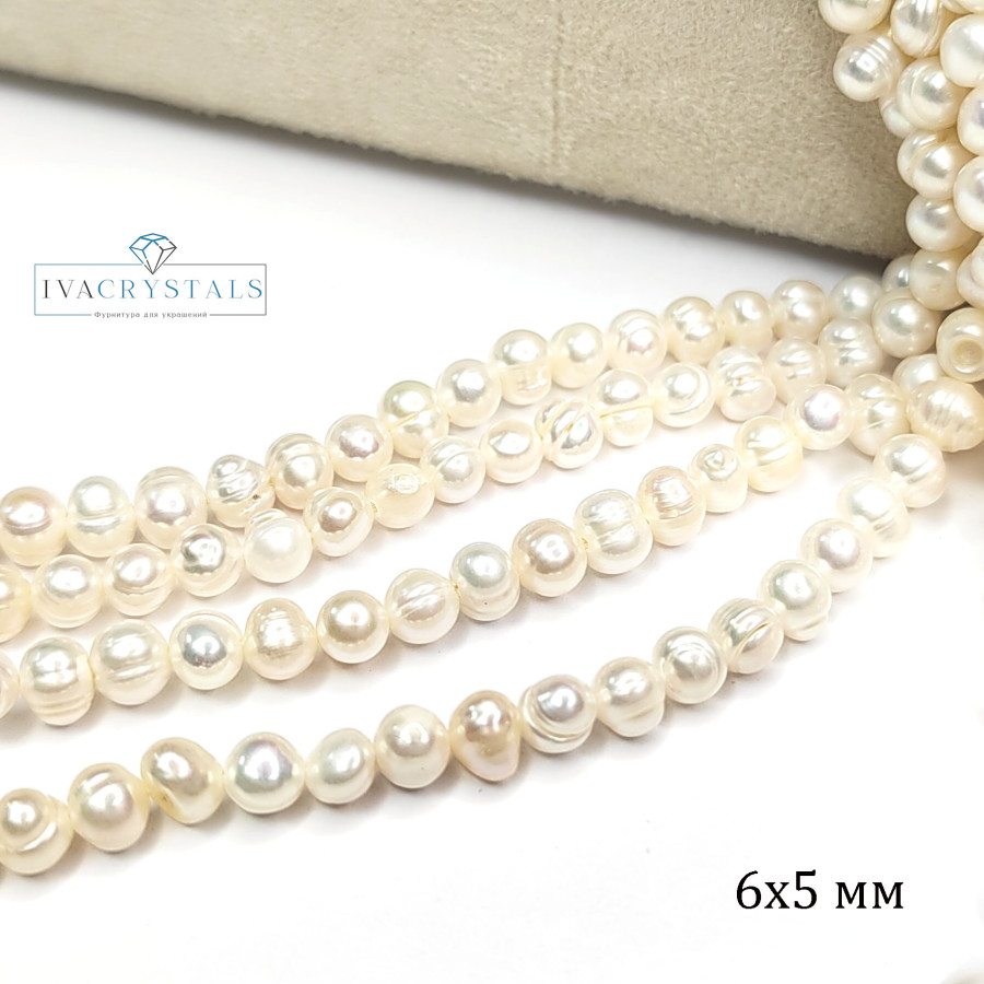 Жемчуг натуральный 6х5,5 мм округлой формы, культивированный, нить 35 см
