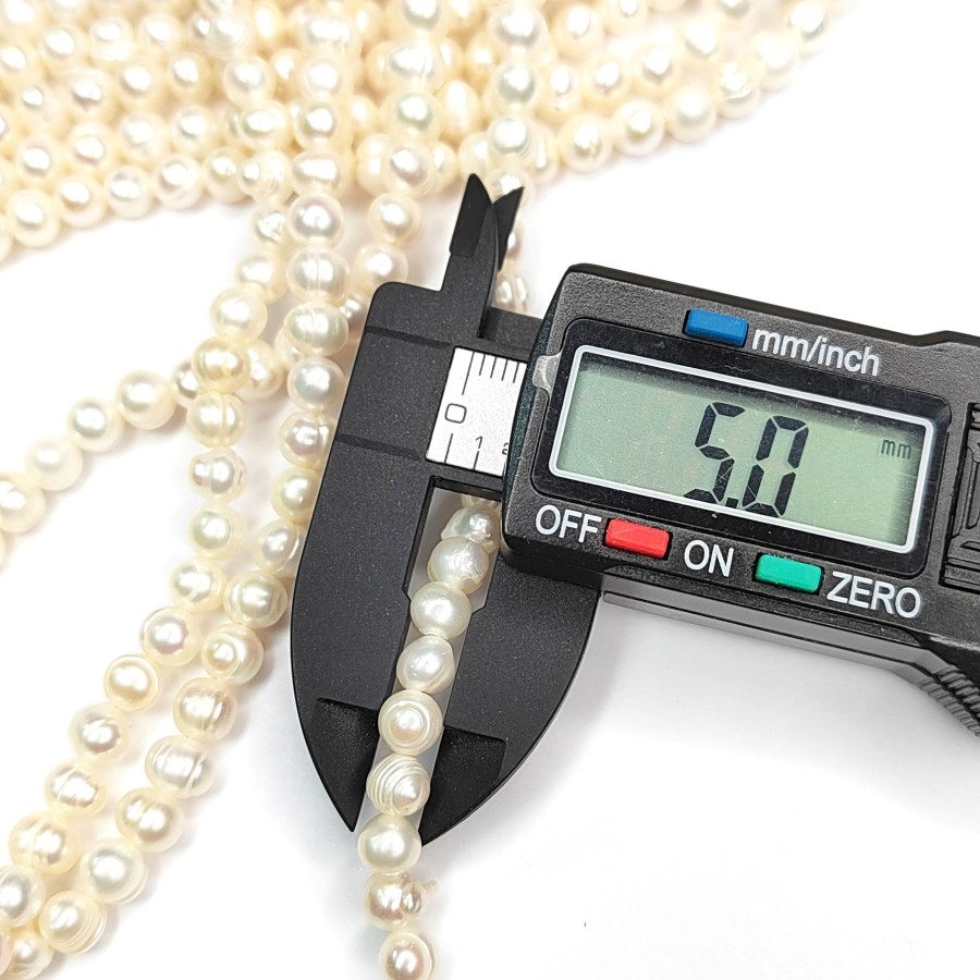 Жемчуг натуральный 6х5,5 мм округлой формы, культивированный, нить 35 см