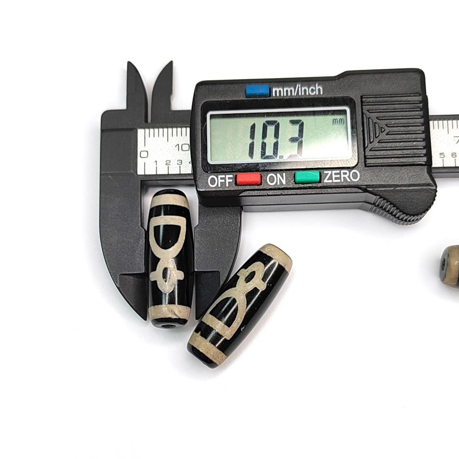 Бусина Дзи Кубера божества изобилия 30х10 мм из натурального агата, штука