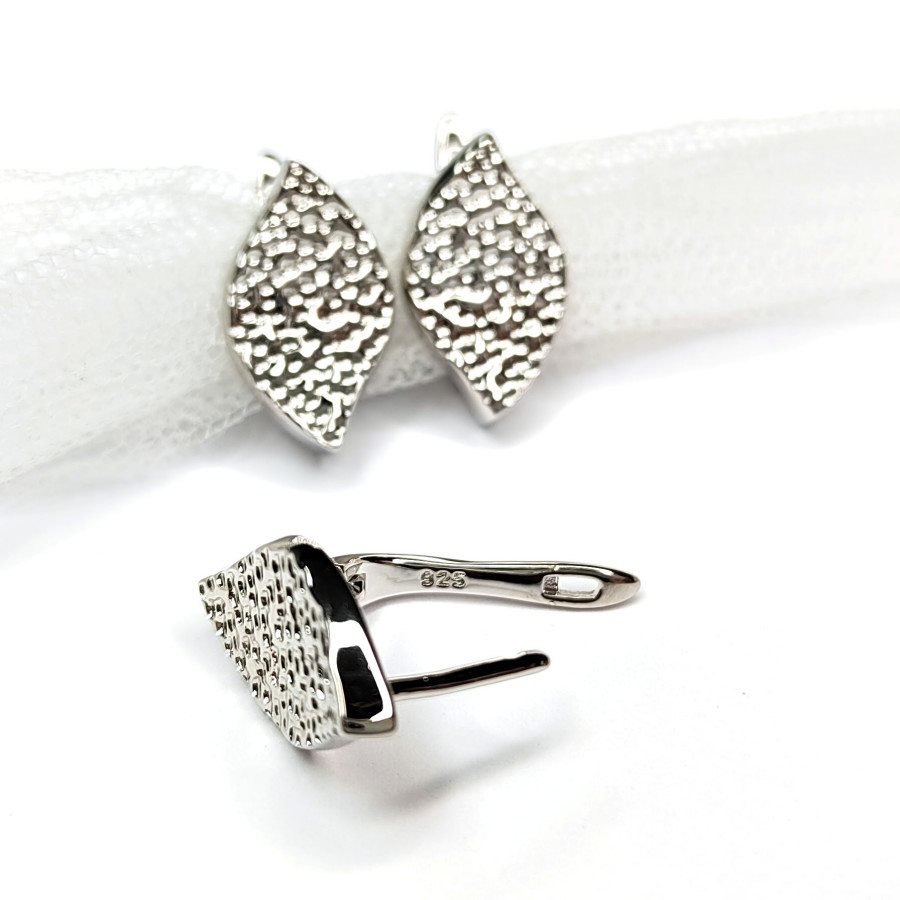 Швензы Ромбики текстурный узор 17х10,5 мм, пара