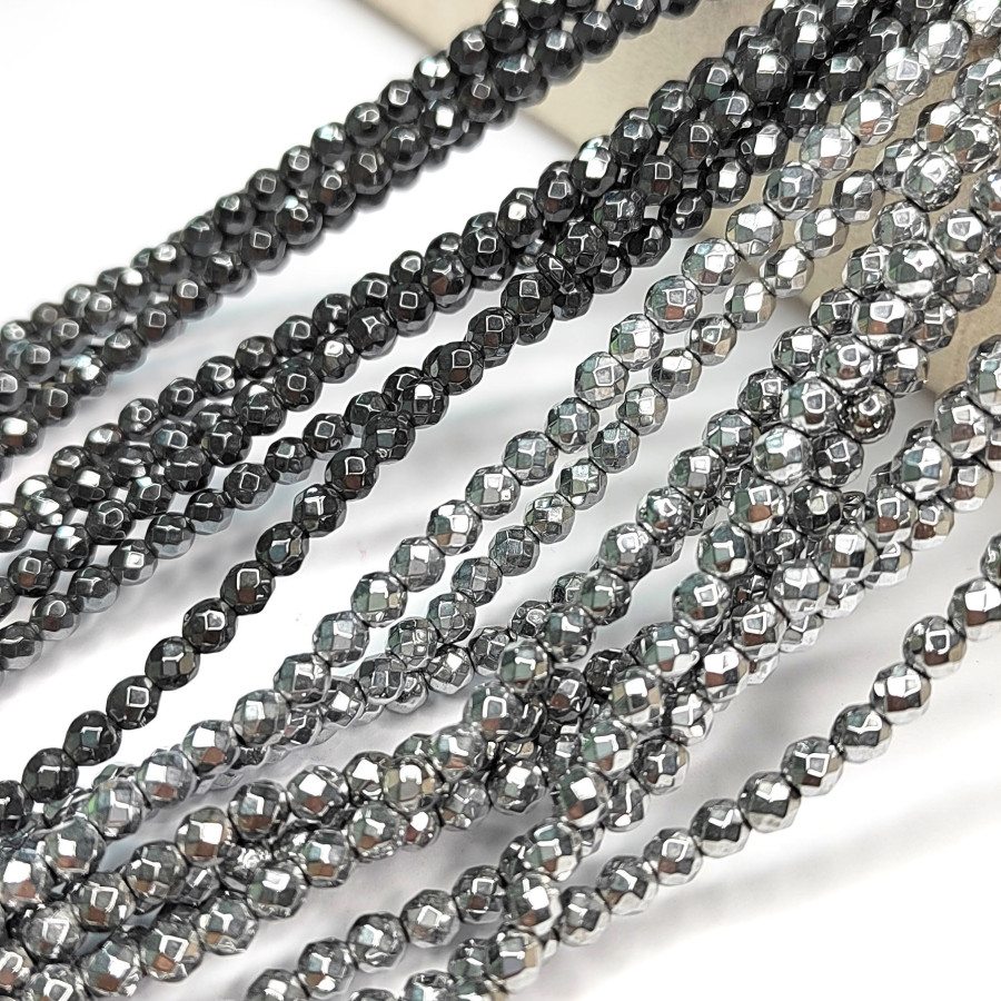 4 мм Гематит граненый, нить 40 см