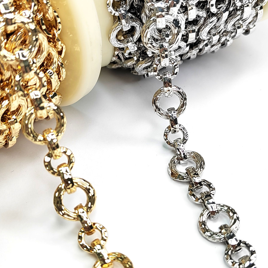 Крупная цепь 14 мм, 20 см