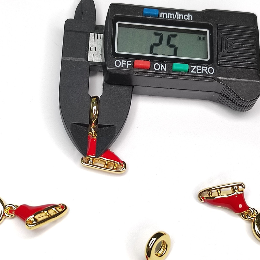 Подвеска Коньки красные 26х14 мм, покрытие Позолота