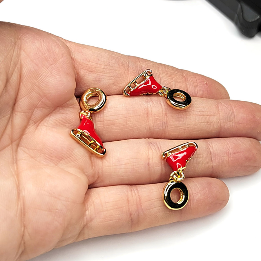 Подвеска Коньки красные 26х14 мм, покрытие Позолота