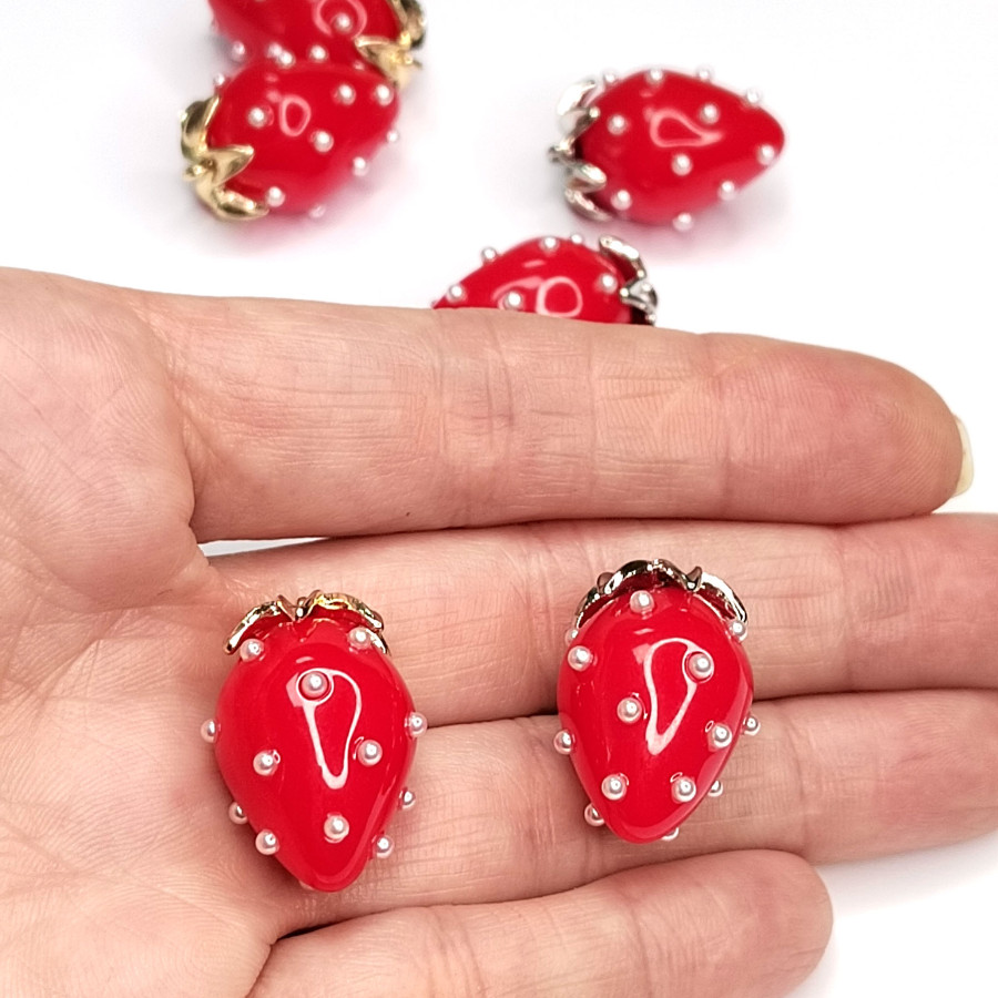 Подвеска Ягодка 25х16 мм Цвет Красный, Акрил, ШТУКА