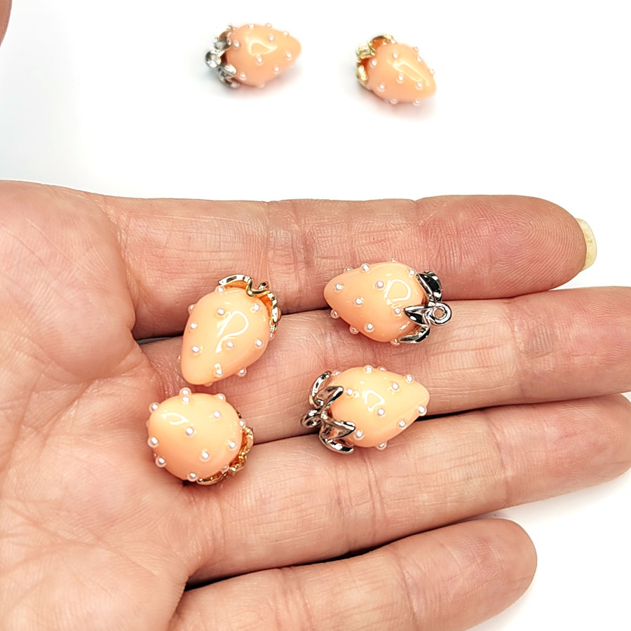 Подвеска Ягодка 18х12 мм Цвет Бежевый, Акрил, ШТУКА