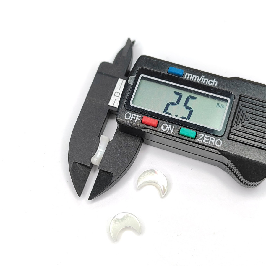 Полумесяц 10х7 мм из натурального перламутра