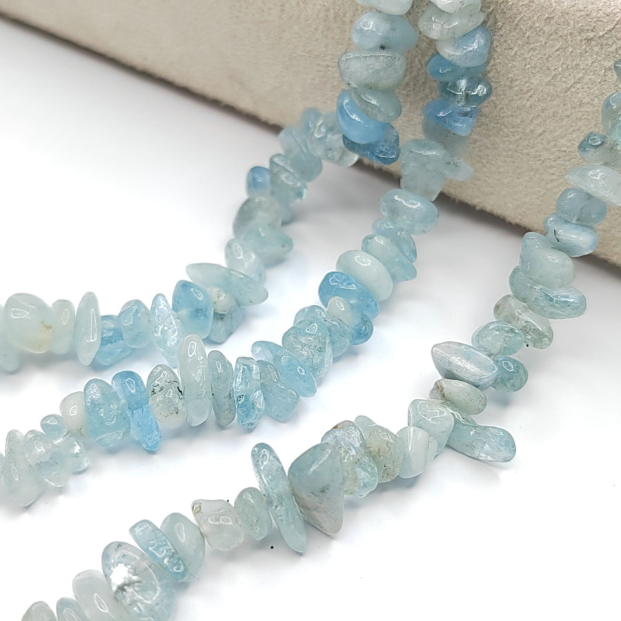 Аквамарин натуральный, Крошка 7-11 мм, нить 39 см
