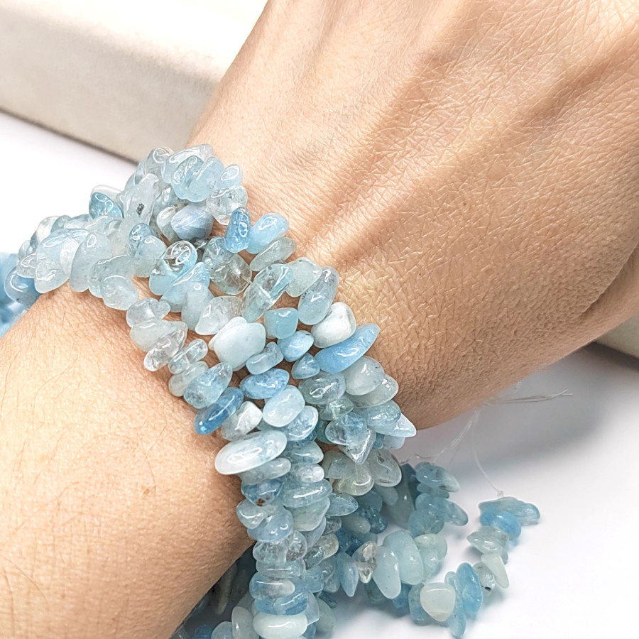 Аквамарин натуральный, Крошка 7-11 мм, нить 39 см