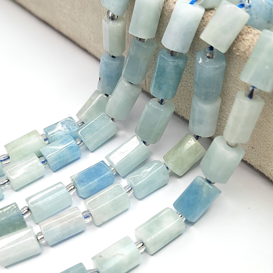 Аквамарин натуральный, Столбик 10х7 мм