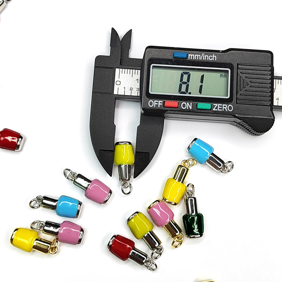 Подвеска Лак для ногтей 18х8 мм, цвет эмали Зелёный, штука