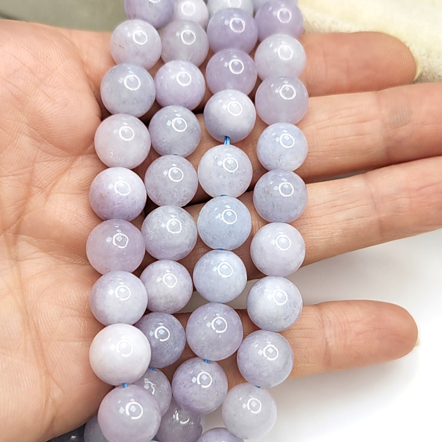 Кварц сиреневый 10 мм, нить 38-39 см